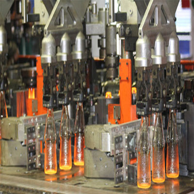 comprare Capacità personalizzata bottiglia di vetro birra bottiglia automatica macchina di produzione di vetro bottiglia online manufacture