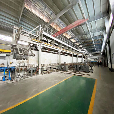 Acquistare Linea di produzione di vetro piatto ad alta resistenza 120TPD per la produzione di lamiere di vetro ultra-larghe da 0,8 mm a 12 mm fabbricazione online